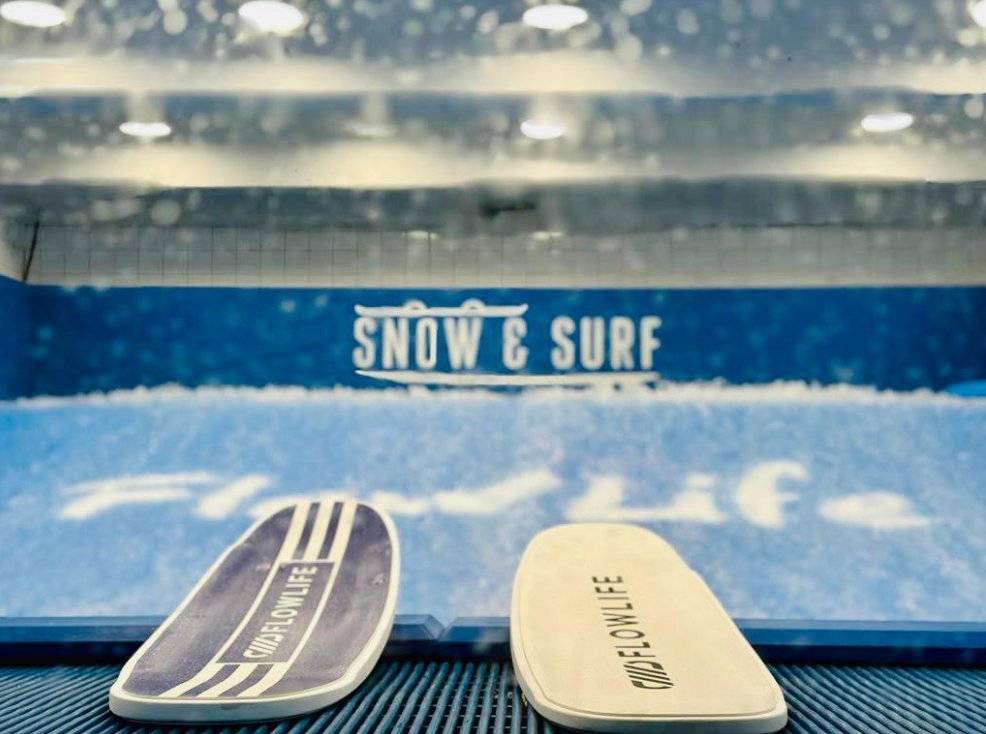 Snow & Surf 室內滑雪衝浪體驗/ 套票及包場優惠 【室內衝浪體驗】全港首個集恆溫衝浪與滑雪於一身場地 4
