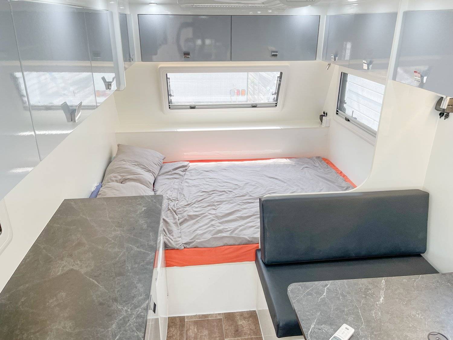 浪高長岸 - 大嶼山長沙沙灘水上活動及Glamping體驗 【浪高長岸】水上活動券連豪華型露營車代用體驗 (4人) 5