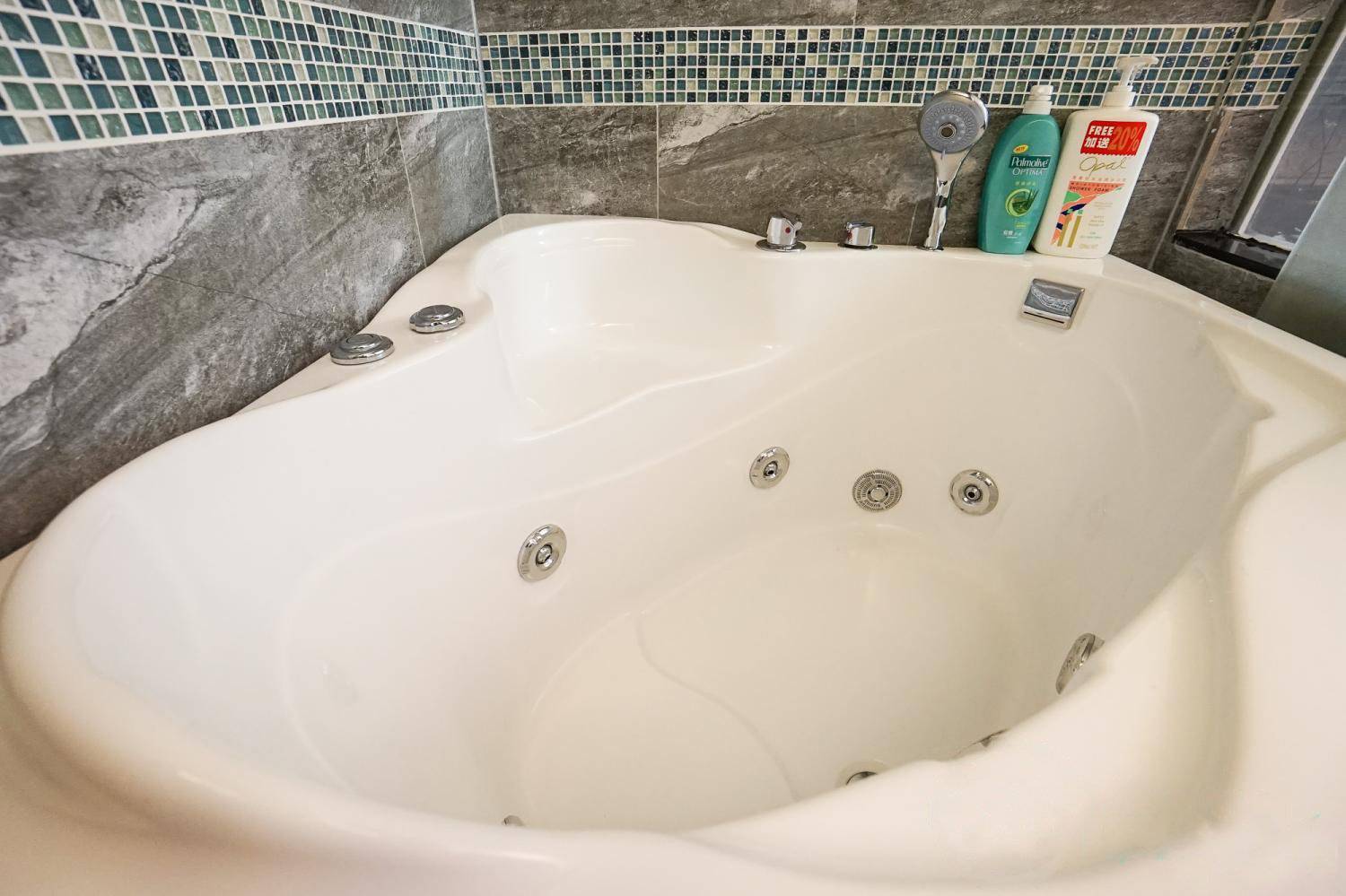 富記度假村 FK11H5 家居水療海景套房 10