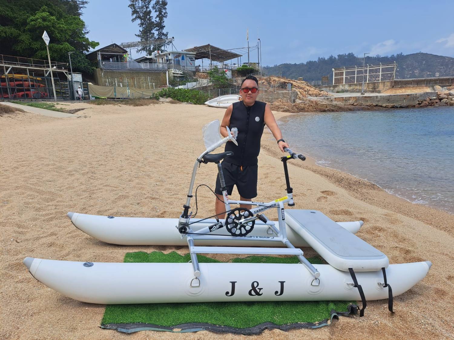 長洲J&J水上活動中心 | 長洲獨木舟租借·觀音灣水上活動 【長洲觀音灣】水上單車服務 器材租用(包教學） 1