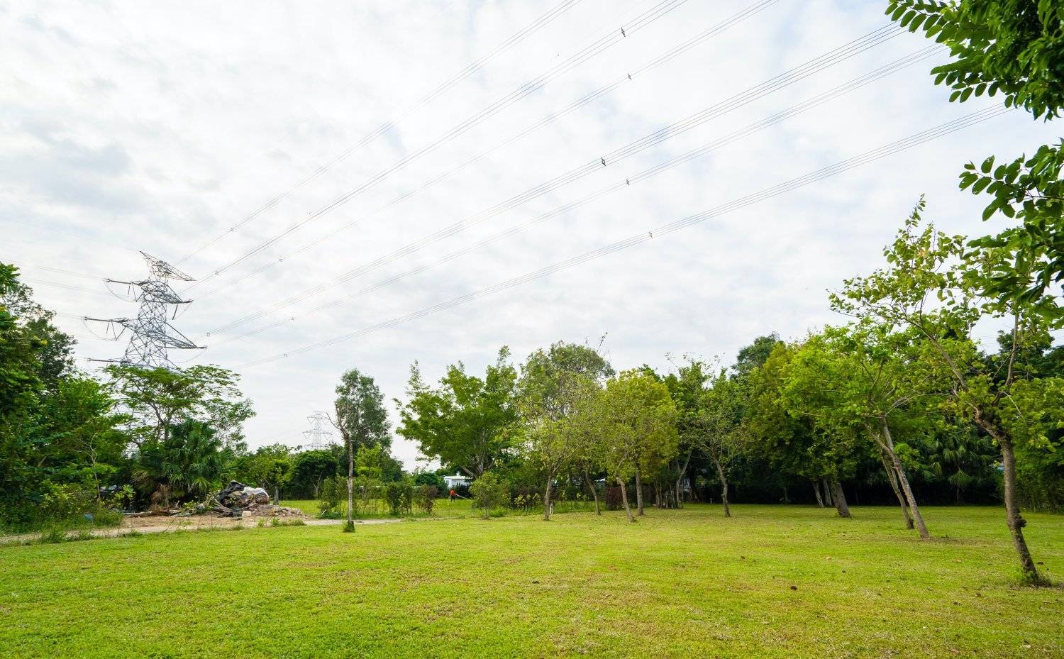 山林里農莊Forest Pathway | 錦田露營·寵物友善營區·巴士露營體驗 山林里農莊 (自攜營帳/租用營帳) 5