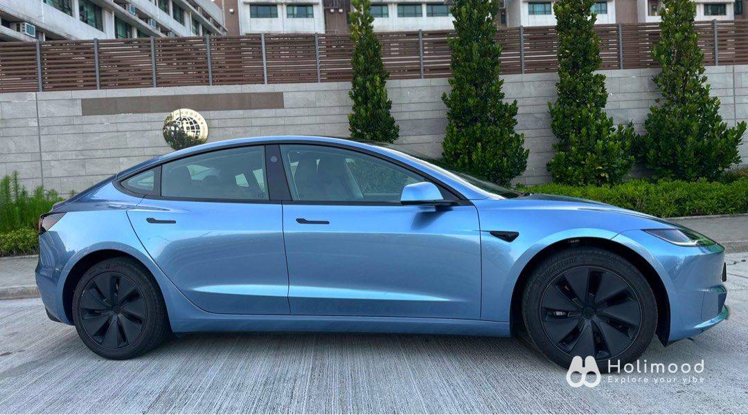 All car rental Tesla Model 3 Highland/ Model Y Standard- 日租/週租 2