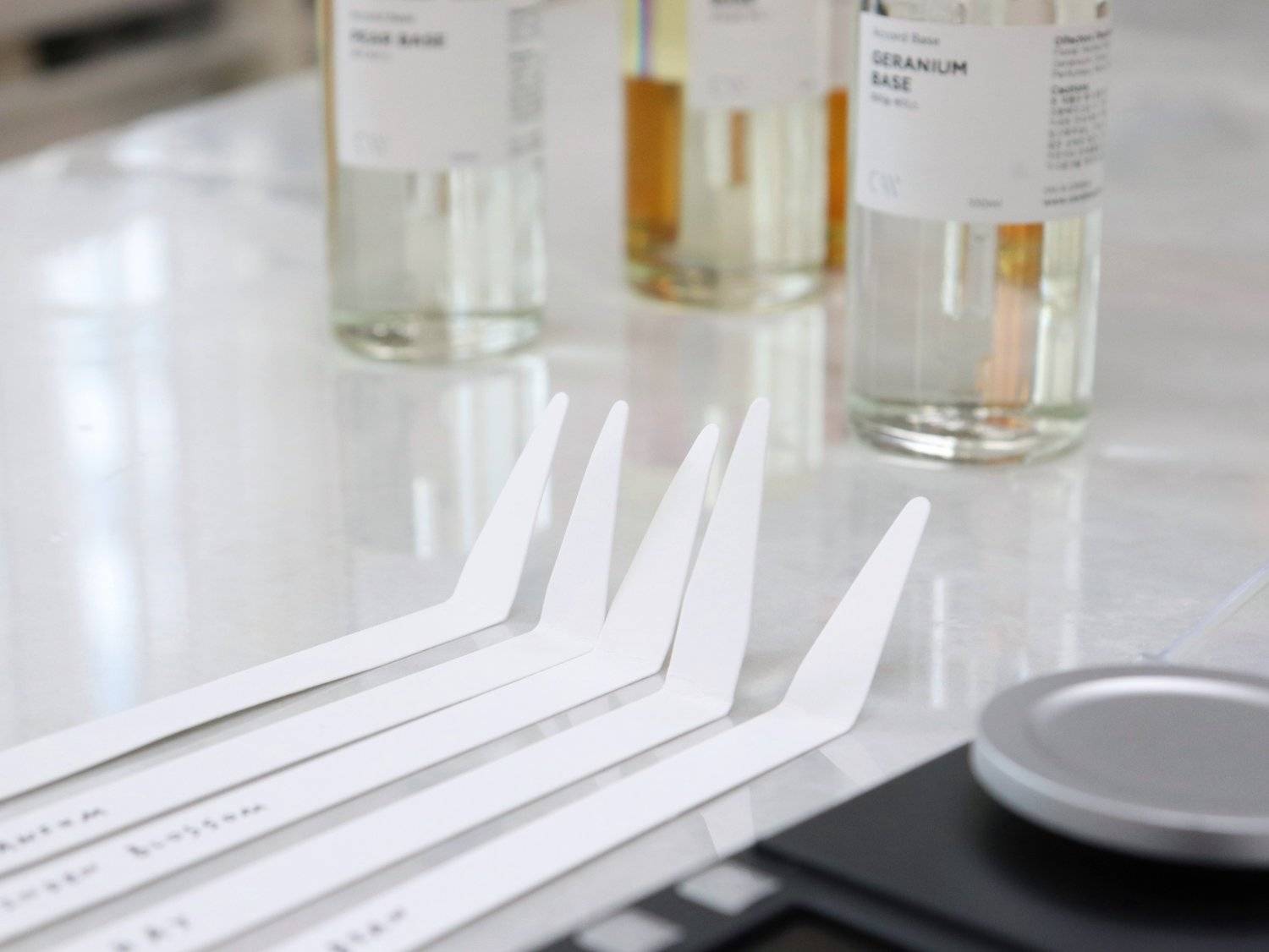 The Lucky Ones Candle Studio 蠟燭證書班及工作坊 【個人化專屬香水】調香體驗工作坊 4