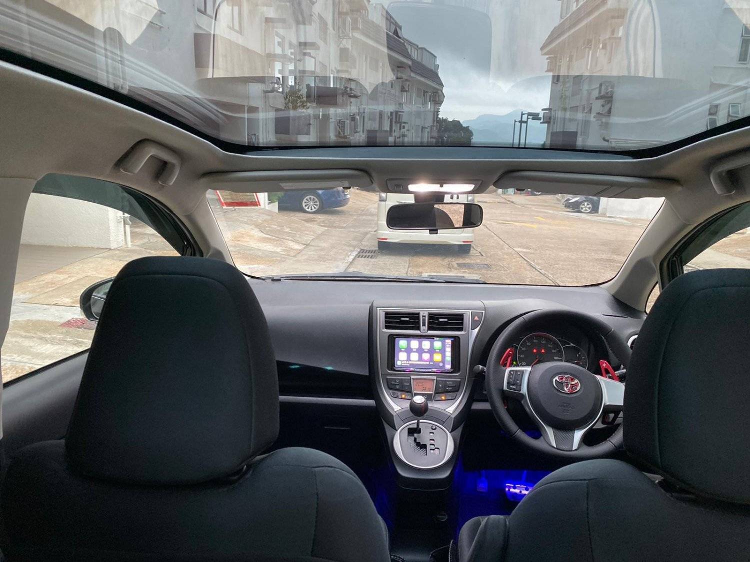 KW Rent A Car Hong Kong Toyota Ractis Facelift/ Ractis Verso - 日系實用5人車 (日租) 4