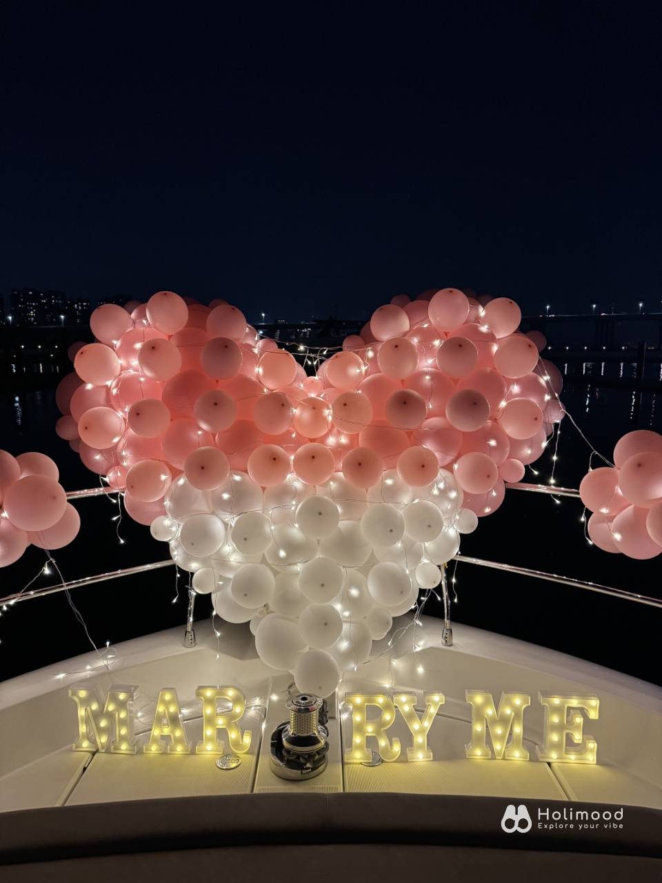 Holimood 圣鲸 【珠江夜遊】遊艇生日/求婚豪華套餐 14