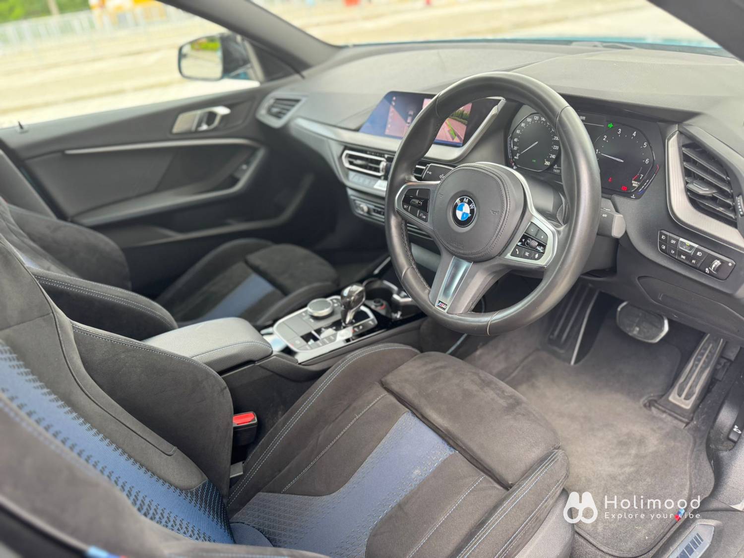 All car rental BMW 218iA GC M Sport / 530A Luxury - 日租/週租 4