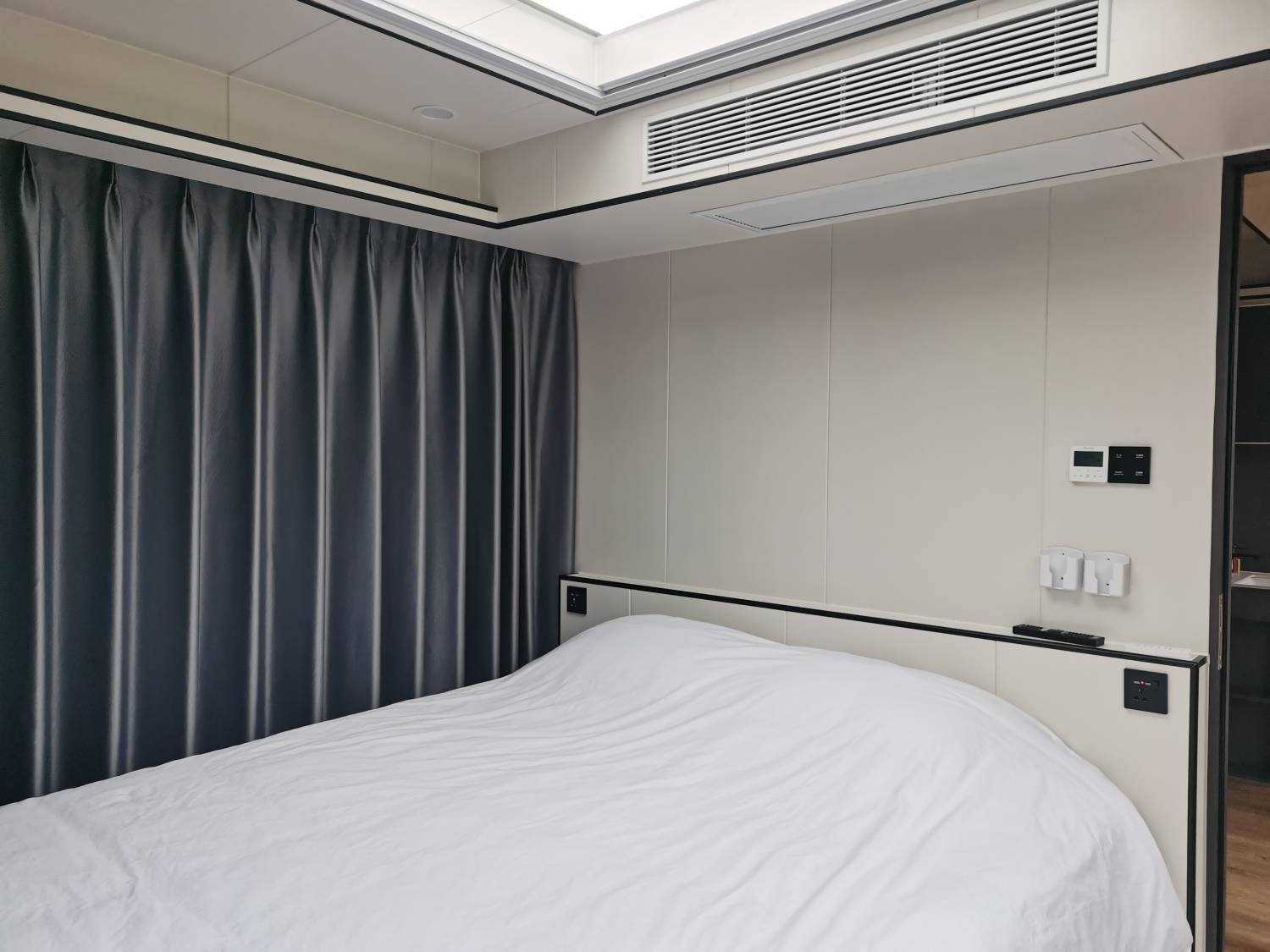 Park Nature Hillside 世外桃源 | 太空星艦露營車·蓮麻坑豪華營地 【親子系列】Starship FX 親子太空艦  < 2-6人 > 3