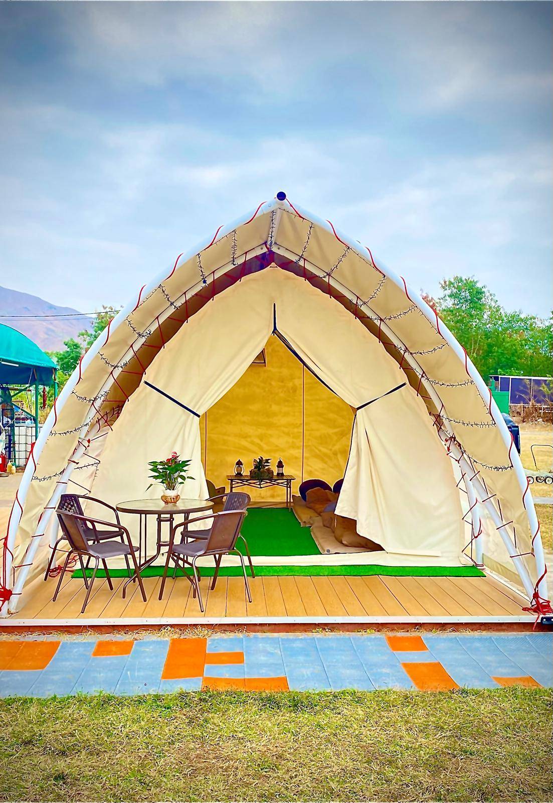 Nuts Camping 【Kam Tin Party Glamping】Yuen Long Giant Sailboat Camping Experience (6-8 people) 1