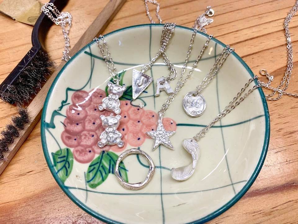 The Handcrafter Workshop 金屬工藝、皮革、押花工作坊、保鮮花 999純銀黏土製作體驗班 4
