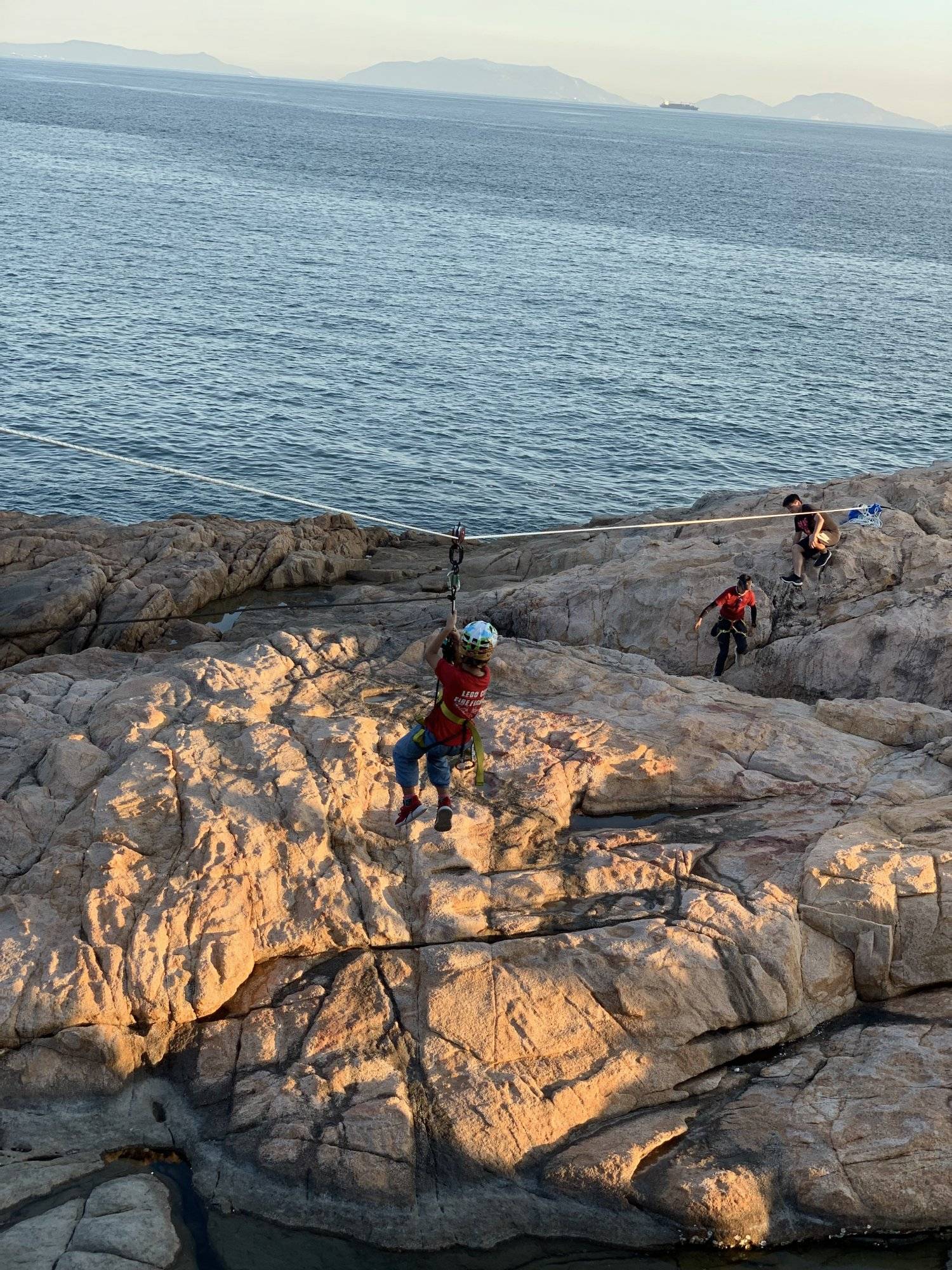 成峯歷奇 【長洲】親子沿繩下降+飛索體驗 6