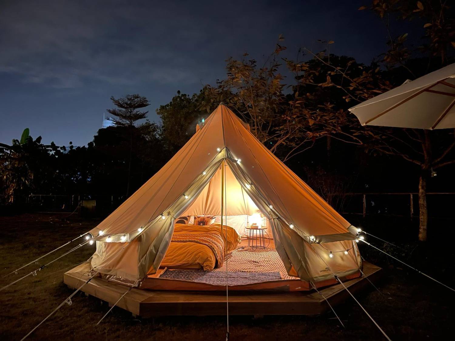 AutoCamper香港汽車露營 【小島山丘】4人營體驗 - 馬灣公園 5