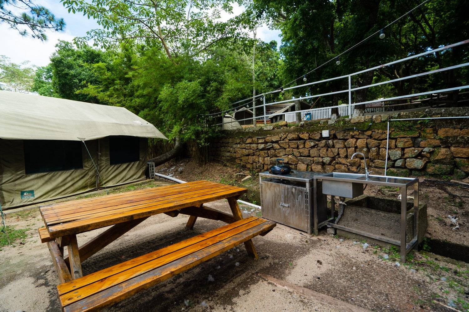 長洲西園露營歷奇園地 - 四大主題營區、豪華露營體驗、專業歷奇活動 【專屬草地平台】「巴拉」南非營(2-3人)｜長洲西園 12