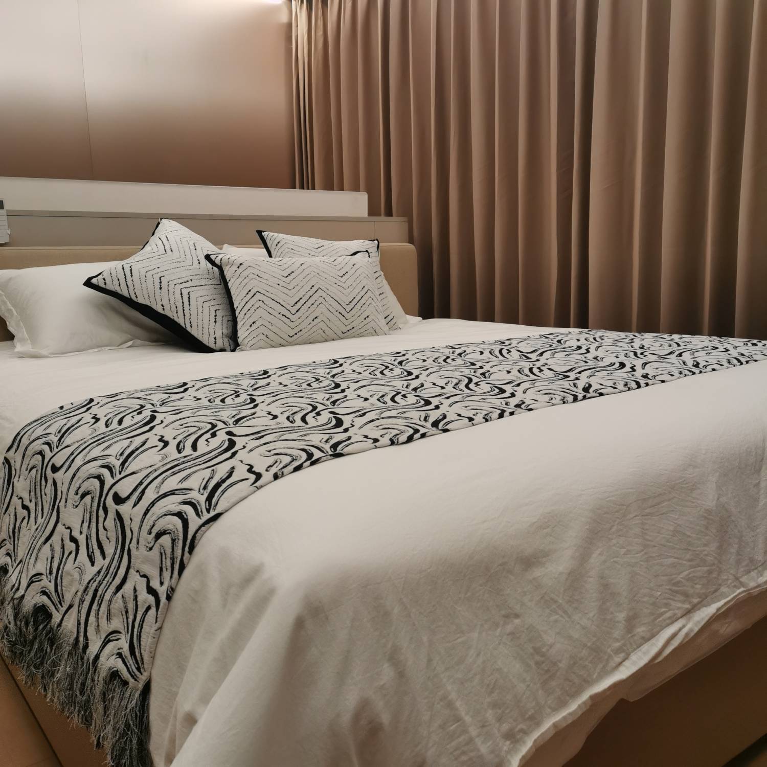 Park Nature Hillside 世外桃源 | 太空星艦露營車·蓮麻坑豪華營地 【高貴氣派】Majestic X7 盛世號太空艦 < 2-4人 > 5