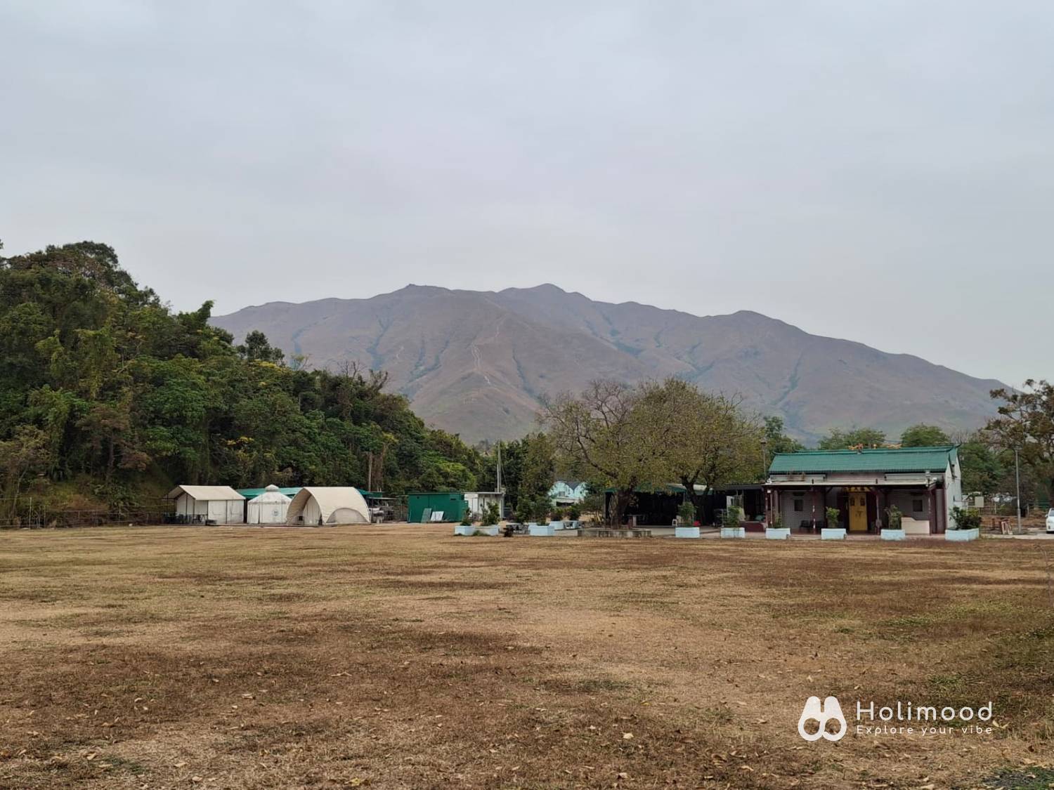 NutsCamping 【情侶好去處】錦田浪漫溫馨 2-4 人露營車｜私人花園 BBQ 4