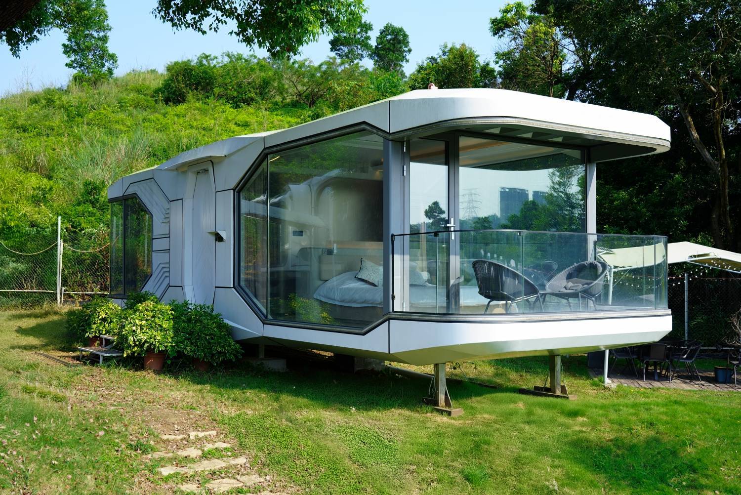 Park Nature Hillside 世外桃源 | 太空星艦露營車·蓮麻坑豪華營地 【高貴氣派】Majestic X7 盛世號太空艦 < 2-4人 > 1