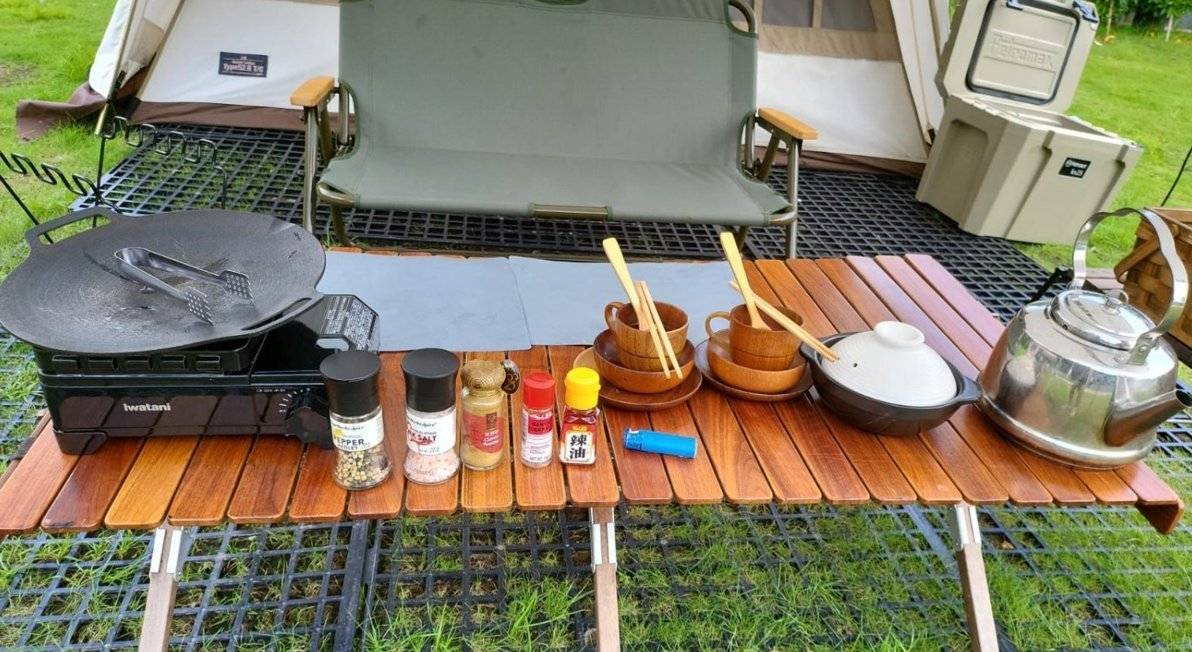 AutoCamper 【Japanese Vintage Camping Style】 Ogawa Glazed Window White Tent Package (2 pax) 10