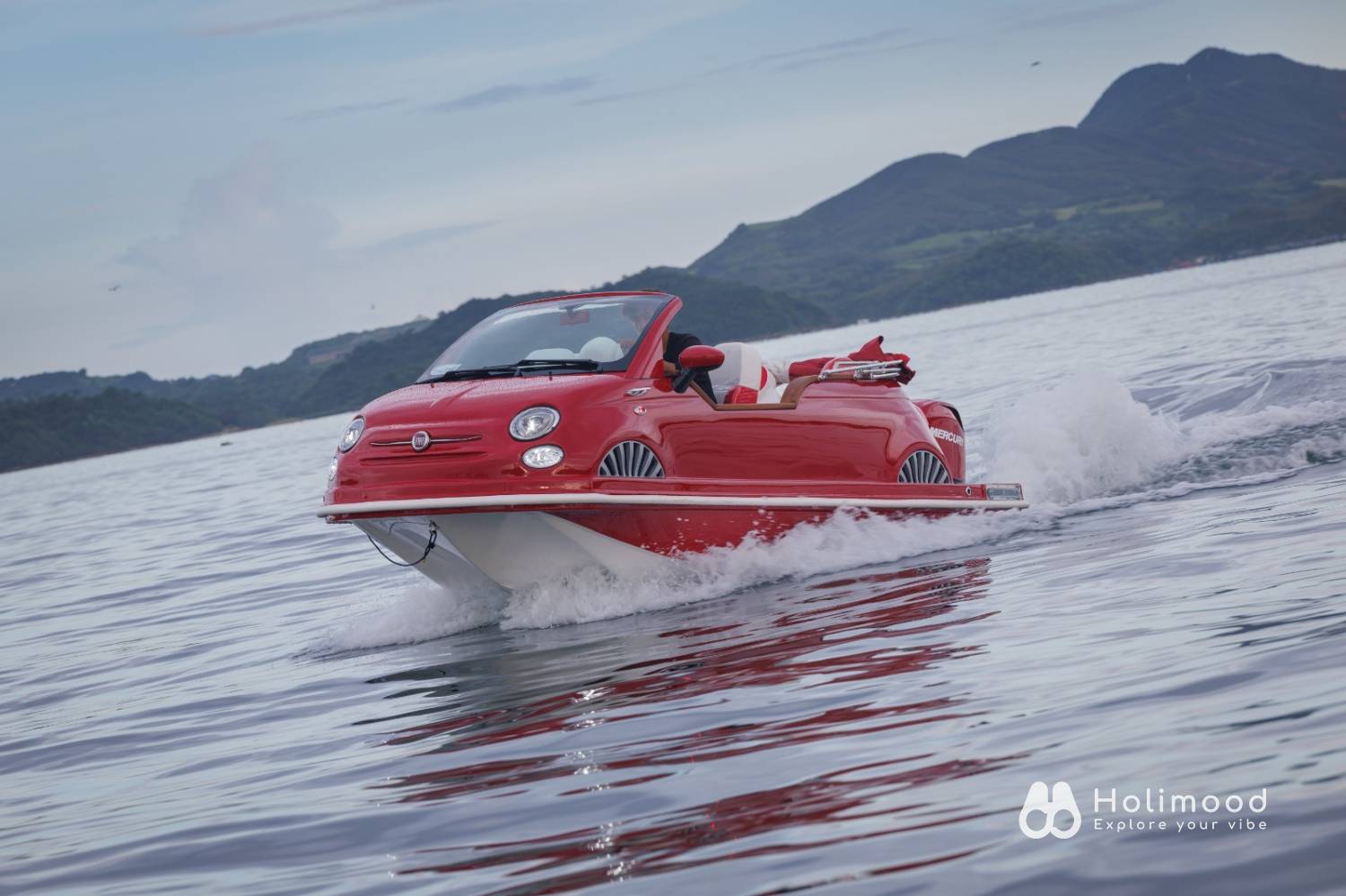 Goofy Waves Watersports Club & Academy 【全港首輛】Fiat 500 海上跑車體驗—海上飄移/日落觀光/維港遊 (西貢/中環上落) 9