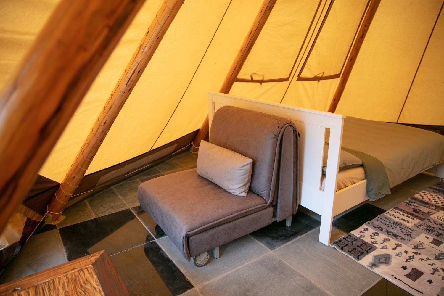 長洲西園露營歷奇園地 - 四大主題營區、豪華露營體驗、專業歷奇活動 【大草原美境】綠洲營( 4-6 人)｜長洲西園 3