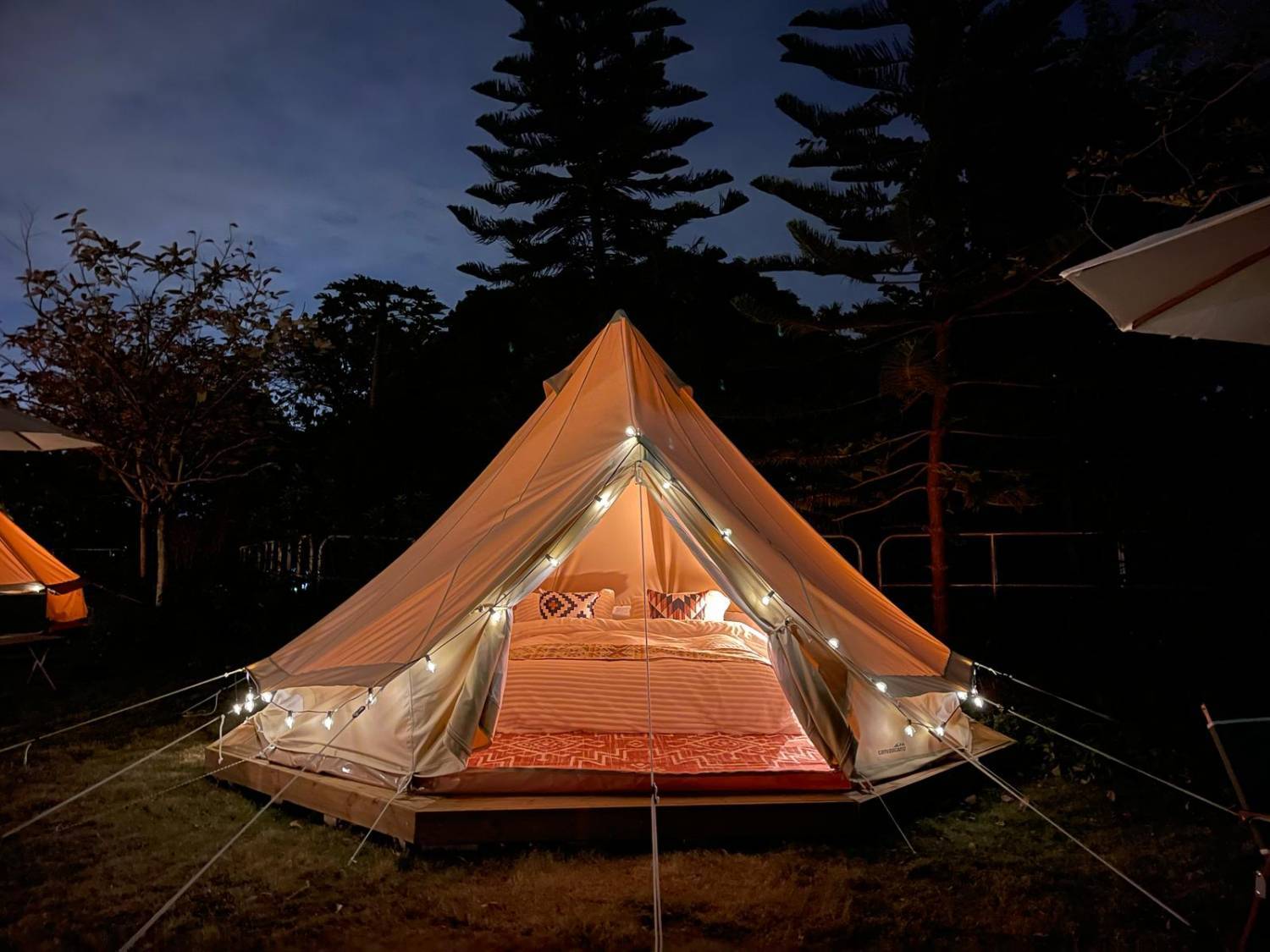 AutoCamper香港汽車露營 【小島山丘】4人營體驗 - 馬灣公園 4