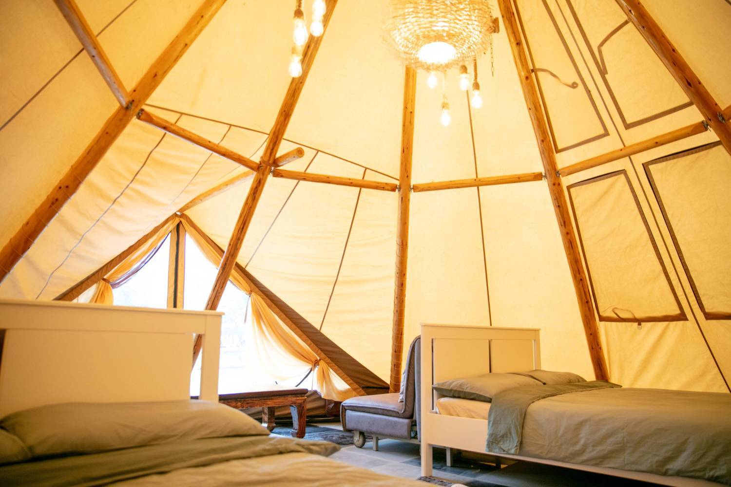 長洲西園露營歷奇園地 - 四大主題營區、豪華露營體驗、專業歷奇活動 【大草原美境】綠洲營( 4-6 人)｜長洲西園 2