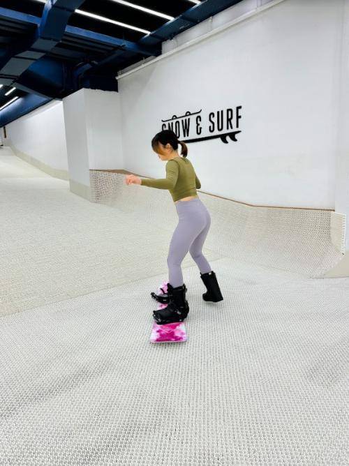 Snow & Surf 室內滑雪衝浪體驗/ 套票及包場優惠 【室内滑雪體驗】全港首個集滑雪衝浪於一身場地 5