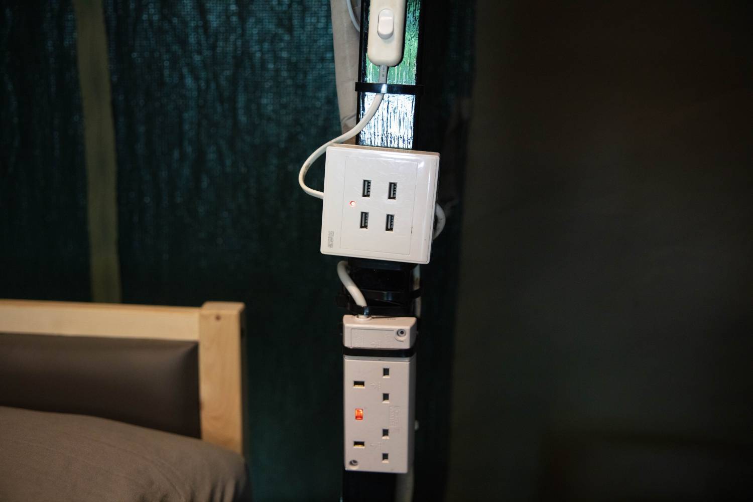 長洲西園露營歷奇園地 - 四大主題營區、豪華露營體驗、專業歷奇活動 【專屬草地平台】「巴拉」南非營(2-3人)｜長洲西園 6