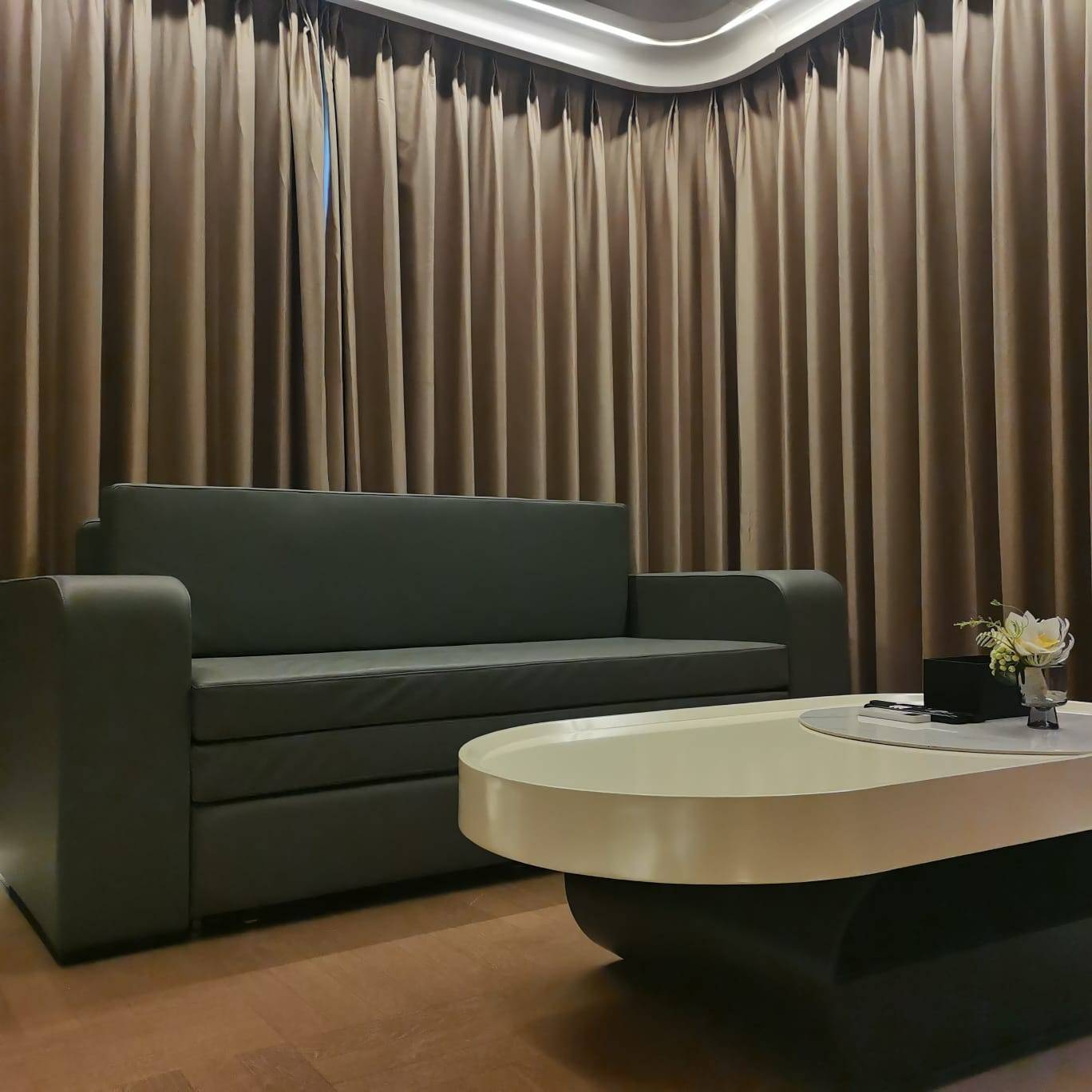 Park Nature Hillside | Starship Caravan·Glamping in Lin Ma Hang 【Moon Horizon H7】Discovery < 2-4 people > 7