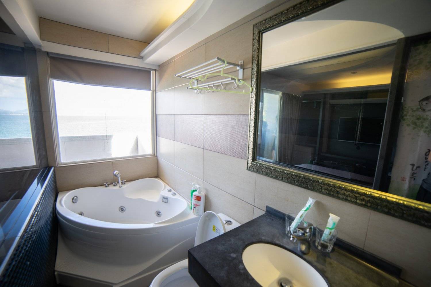 富記度假村 FK11H3 水療海景雙人套房 6