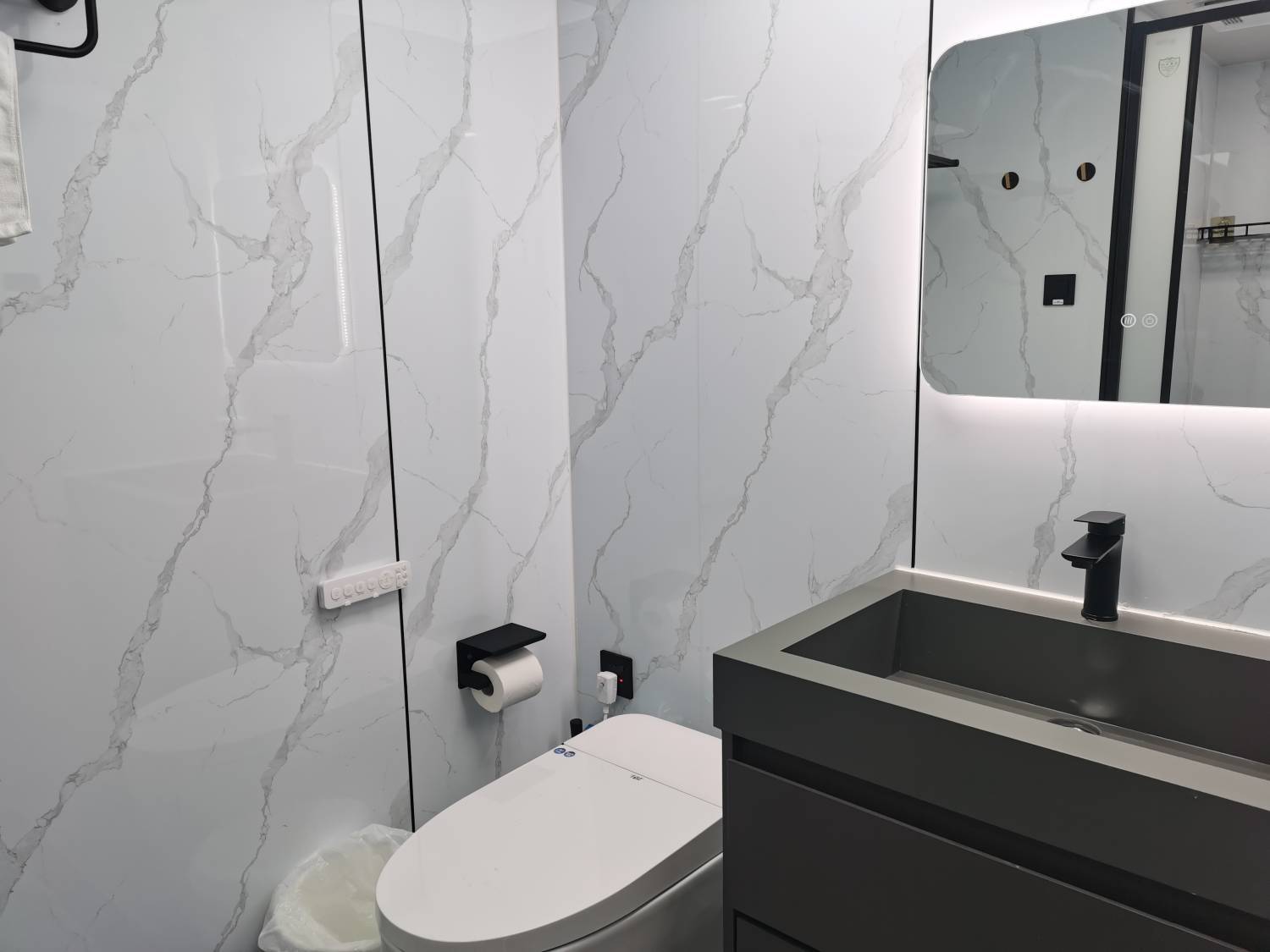 Park Nature Hillside 世外桃源 | 太空星艦露營車·蓮麻坑豪華營地 【親子系列】Starship FX 親子太空艦  < 2-6人 > 11