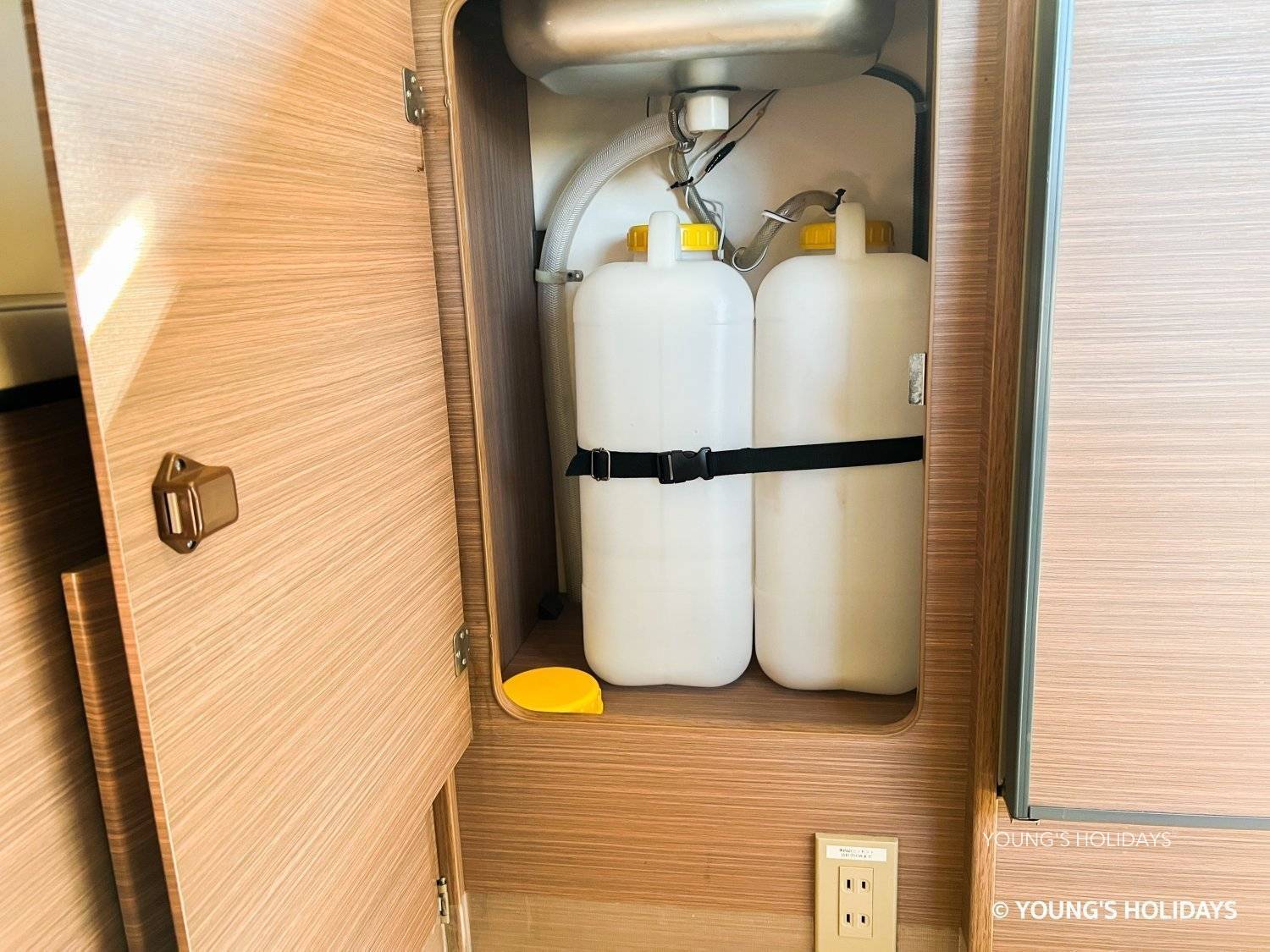 Youngs Holiday 悠揚假期 - 潛水旅遊、自駕遊、日本露營車 【關西大阪】七人日本露營車自駕遊租用體驗(C-Robinson 771) 8