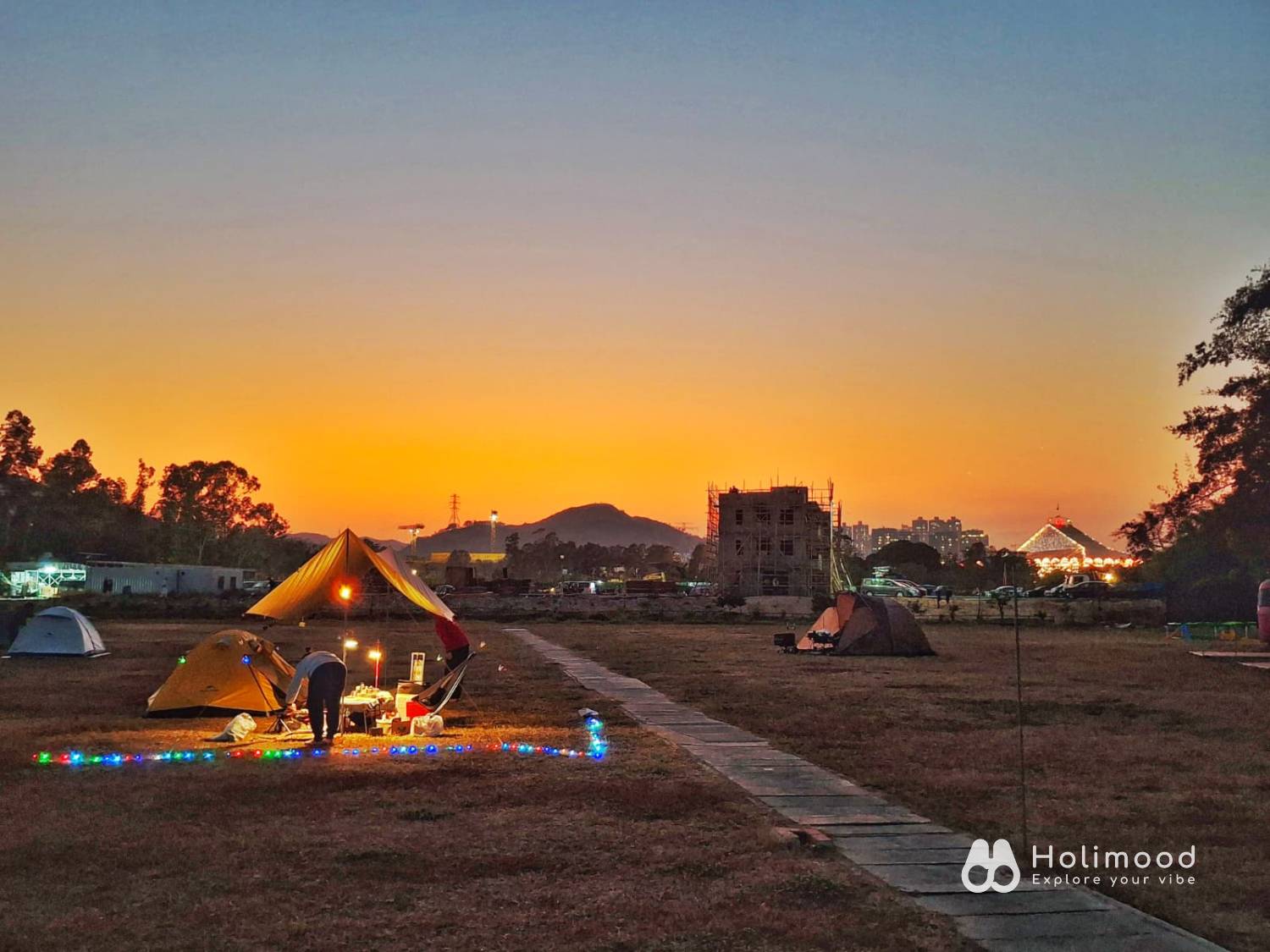 NutsCamping 【情侶好去處】錦田浪漫溫馨 2-4 人露營車｜私人花園 BBQ 5