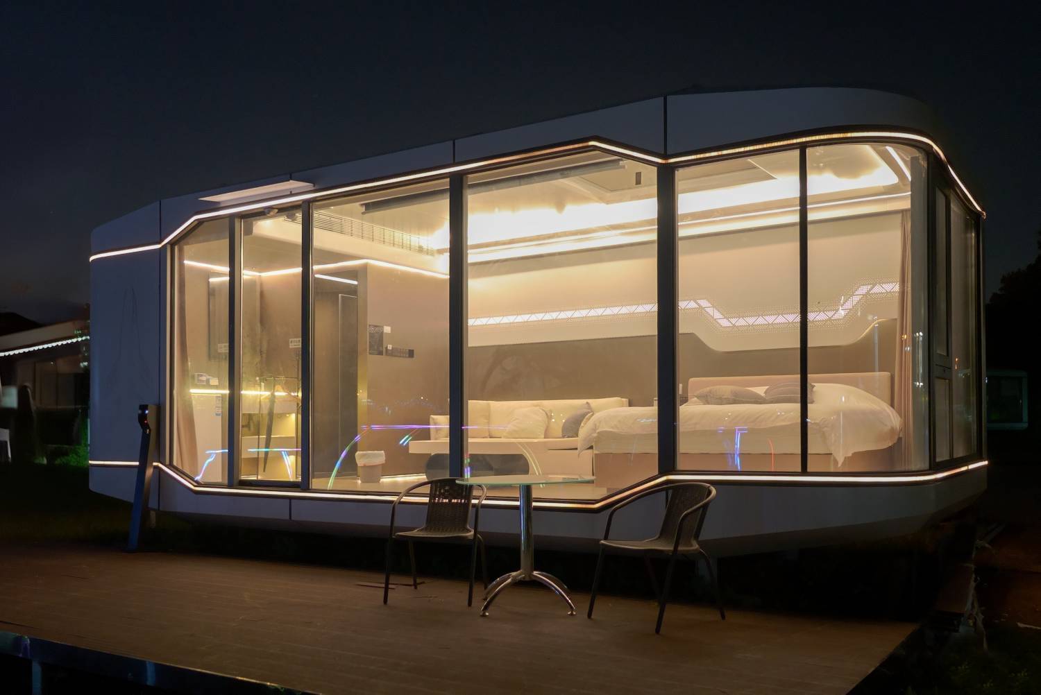 Park Nature Hillside 世外桃源 | 太空星艦露營車·蓮麻坑豪華營地 【Moon Horizon H5】蜂窩太空艙 < 2-4人 > 1