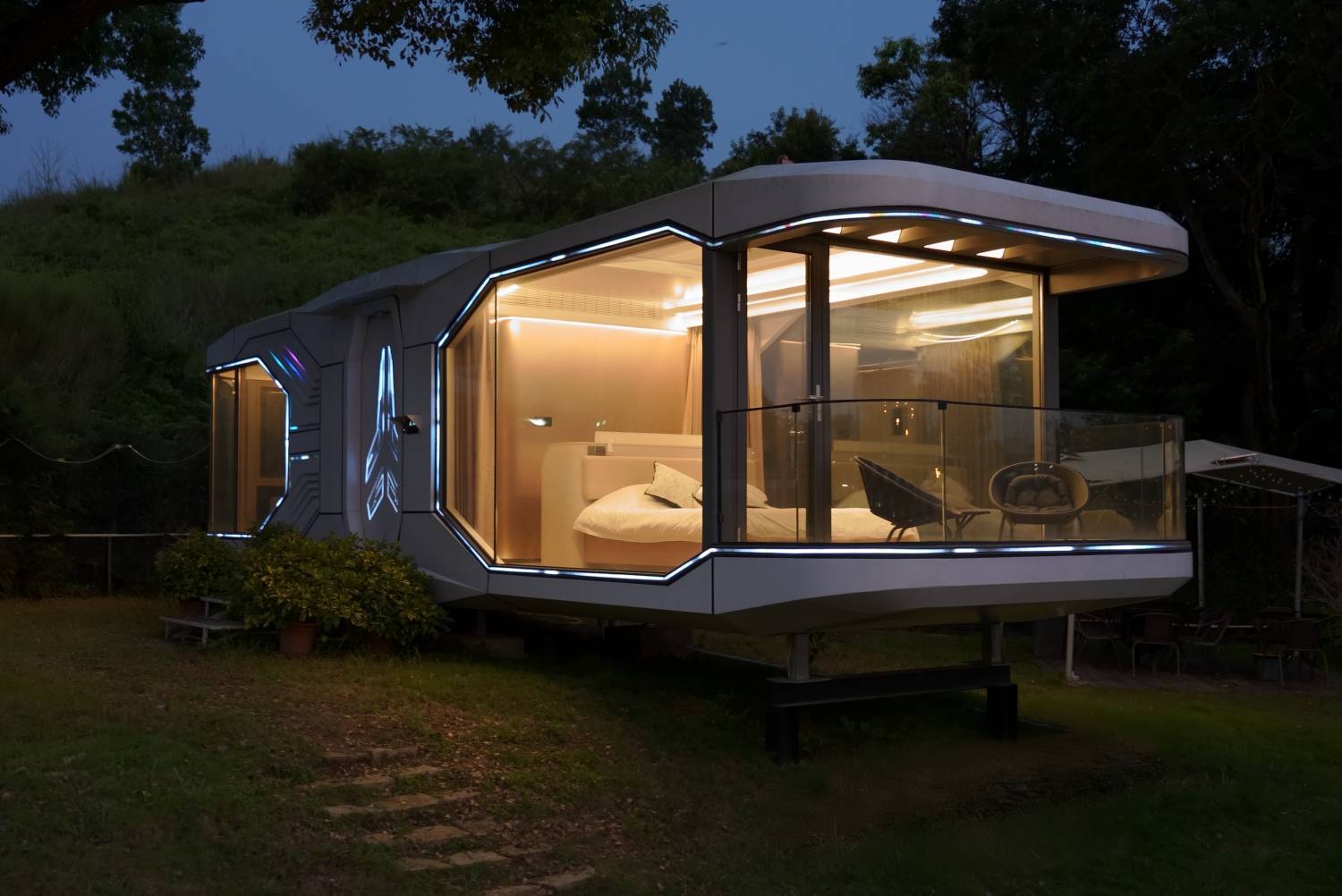 Park Nature Hillside 世外桃源 | 太空星艦露營車·蓮麻坑豪華營地 【高貴氣派】Majestic X7 盛世號太空艦 < 2-4人 > 2