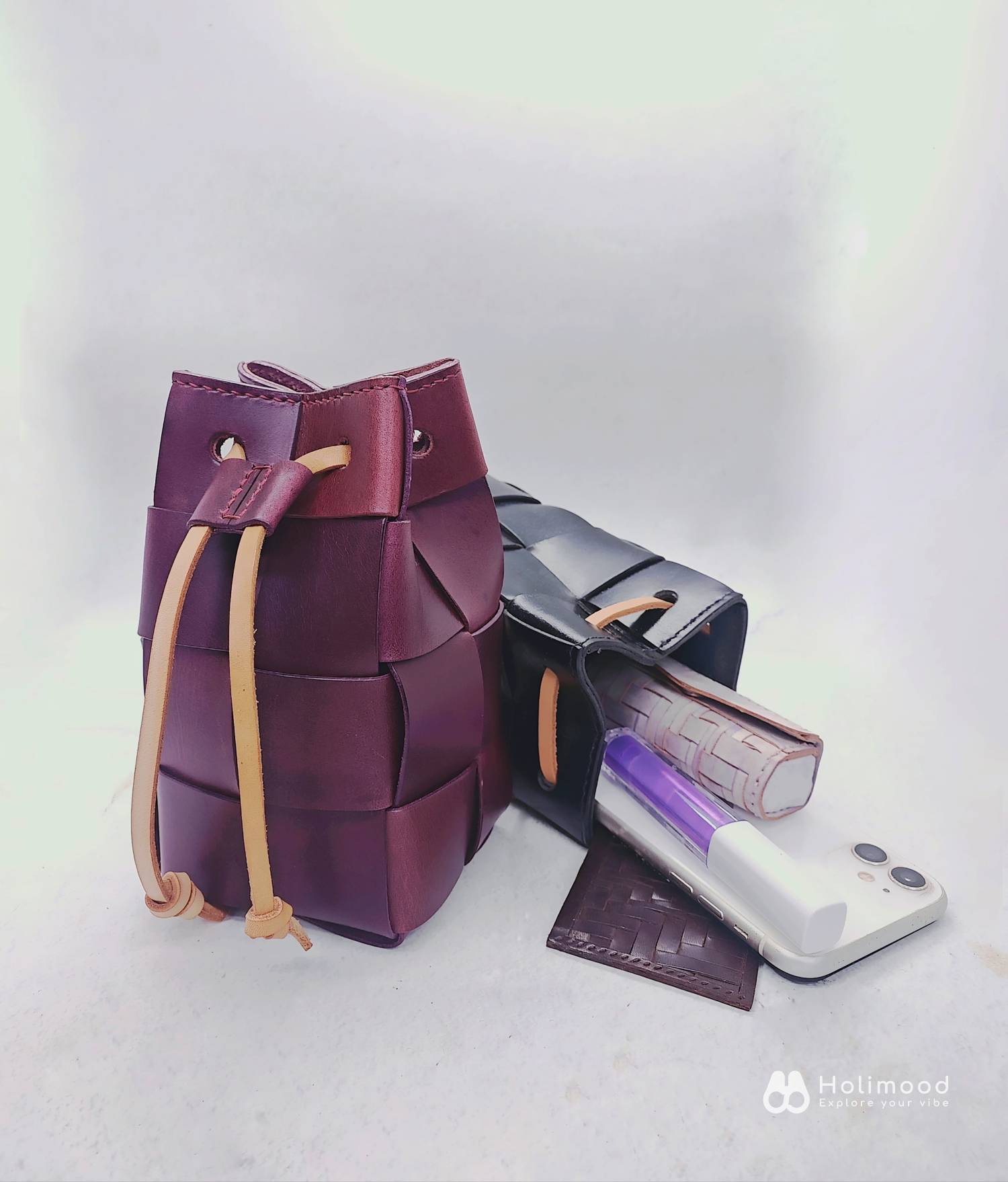 The Handcrafter Workshop 金屬工藝、皮革、押花工作坊、保鮮花 編織皮革束口小包工作坊-/ 手工皮革6吋索袋/ 短銀包工作坊 2