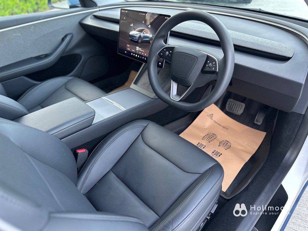 All car rental Tesla Model 3 Highland/ Model Y Standard- 日租/週租 4