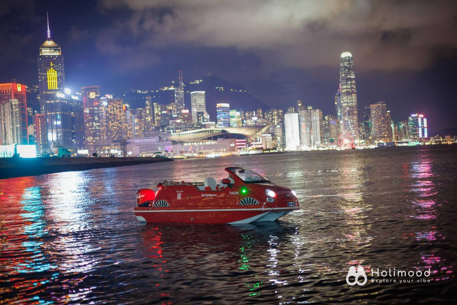 Goofy Waves Watersports Club & Academy 【全港首輛】Fiat 500 海上跑車體驗—海上飄移/日落觀光/維港遊 (西貢/中環上落) 7