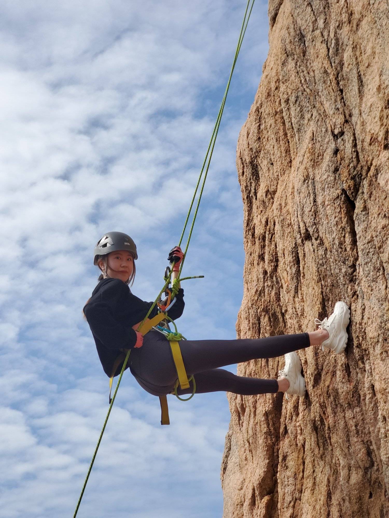 成峯歷奇 【長洲】成人攀岩+沿繩下降體驗 (私人包團) 4