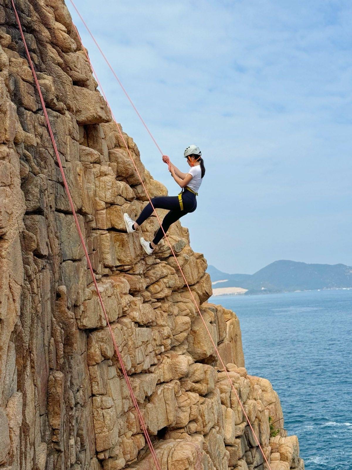 Fun Peak 飛索攀岩緣繩下降體驗團 (石澳) 7