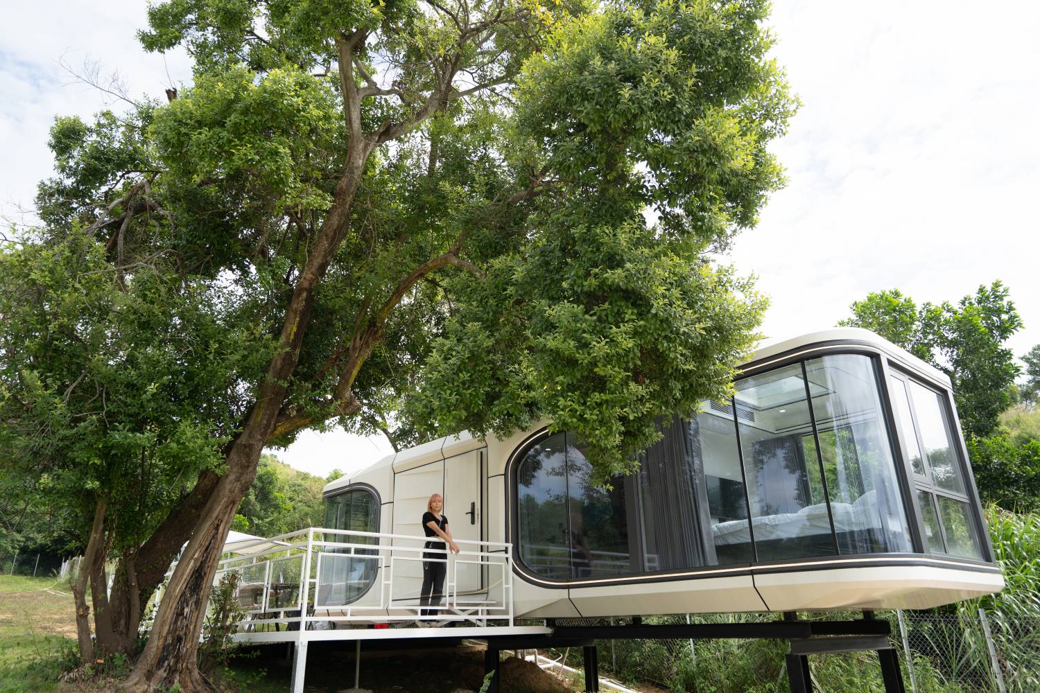 Park Nature Hillside 世外桃源 | 太空星艦露營車·蓮麻坑豪華營地 【派對風格】Starship DX 派對太空艦 < 2-6人 > 13