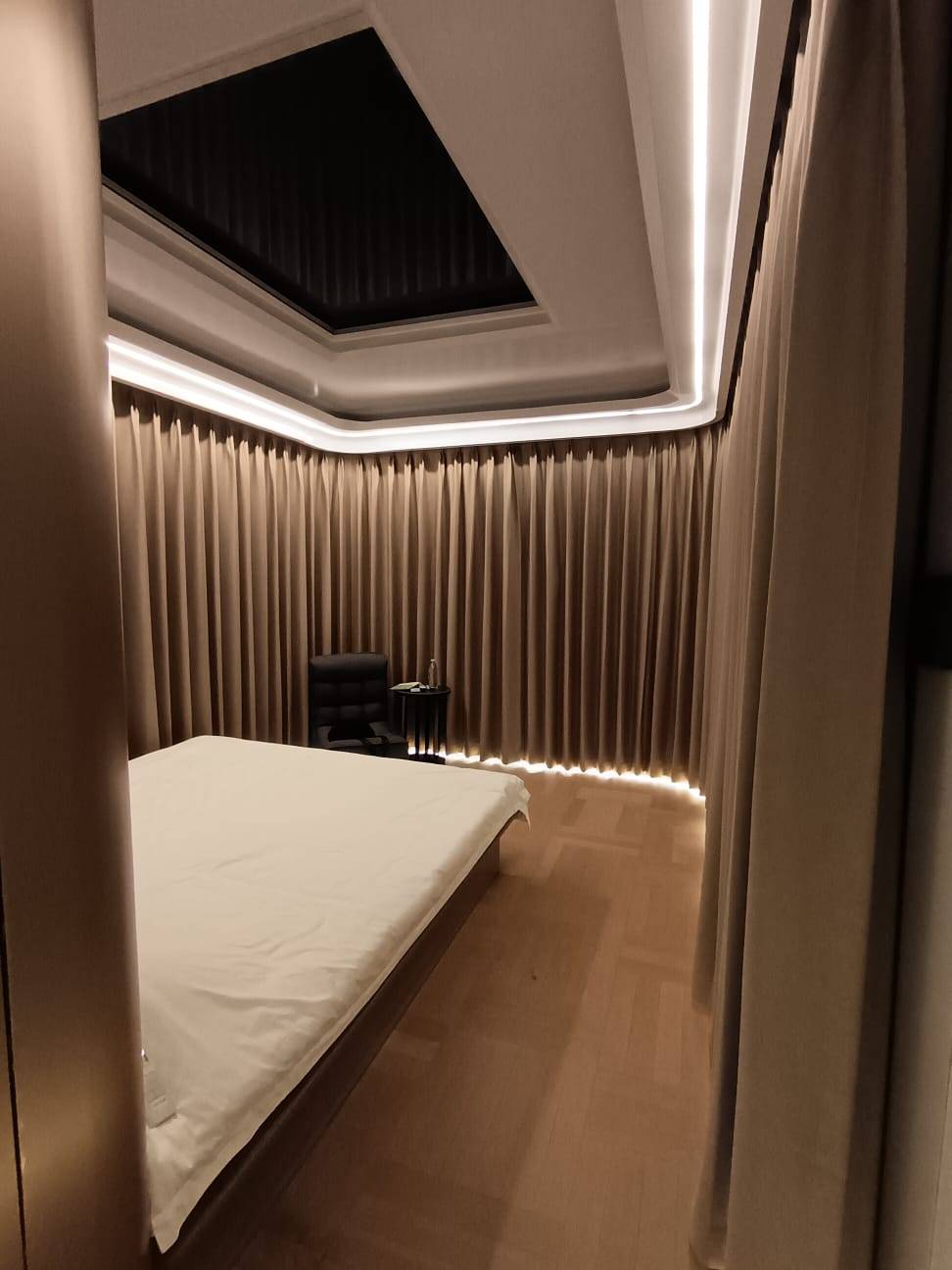 Park Nature Hillside 世外桃源 | 太空星艦露營車·蓮麻坑豪華營地 【寵物友善】🐶【Explorer X5】探星太空艙 < 2-4人 > 4