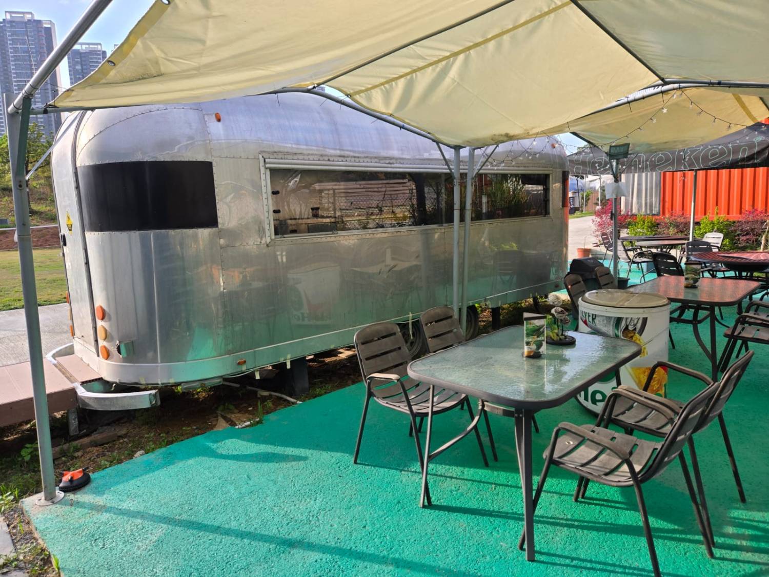 Park Nature Hillside 世外桃源 | 太空星艦露營車·蓮麻坑豪華營地 【星空酒吧車】DAY CAMPING < 包BBQ爐 > 1