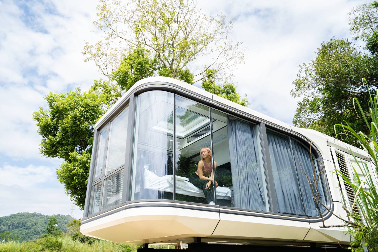 Park Nature Hillside 世外桃源 | 太空星艦露營車·蓮麻坑豪華營地 【派對風格】Starship DX 派對太空艦 < 2-6人 > 12