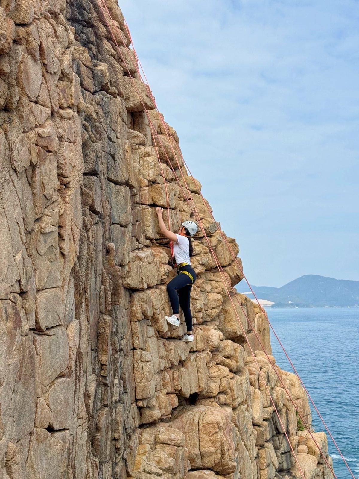 Fun Peak 飛索攀岩緣繩下降體驗團 (石澳) 8