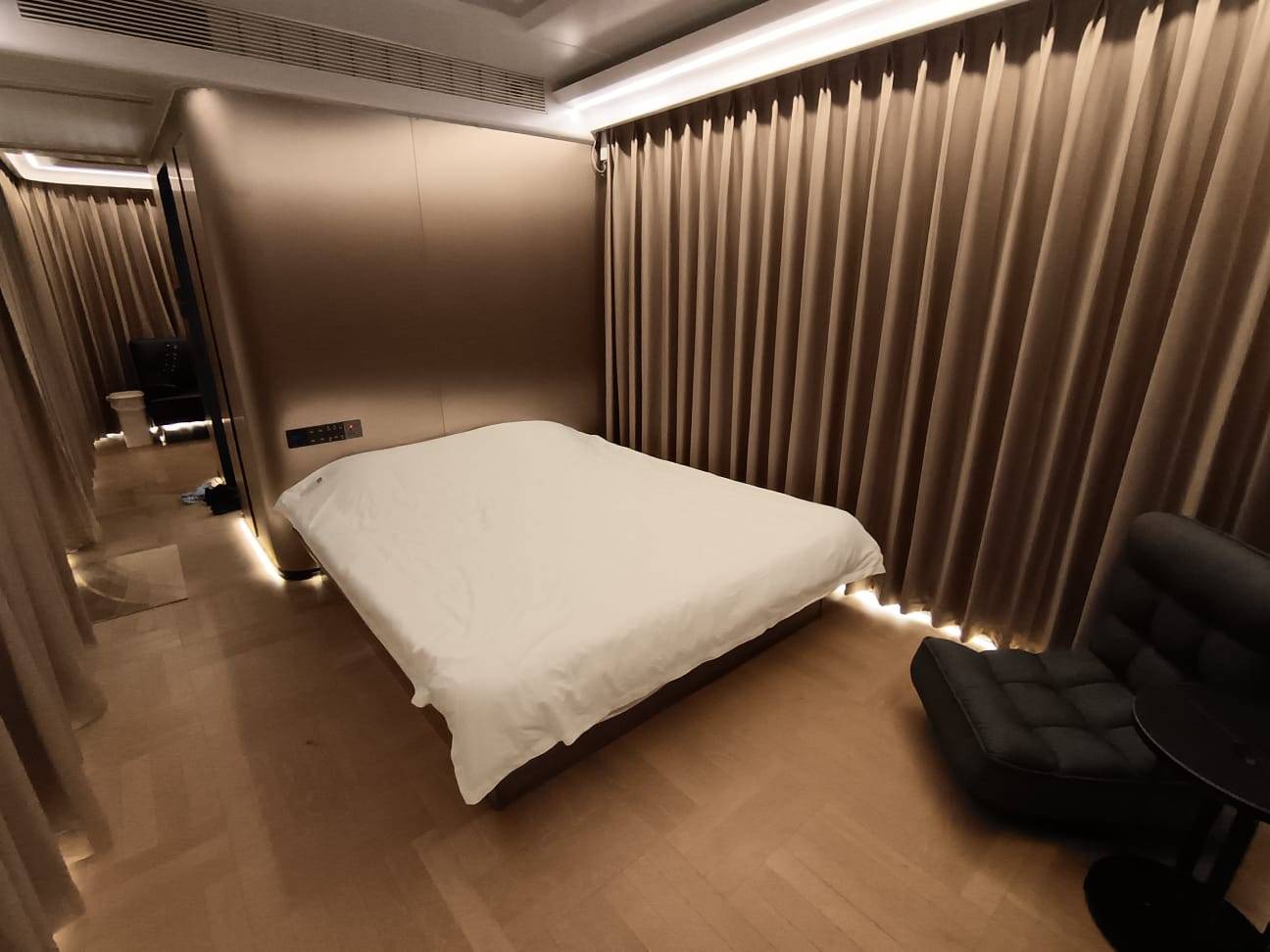 Park Nature Hillside 世外桃源 | 太空星艦露營車·蓮麻坑豪華營地 【寵物友善】🐶【Explorer X5】探星太空艙 < 2-4人 > 3